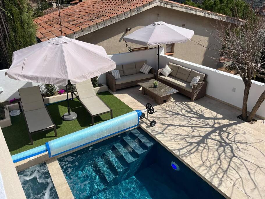 Lux Spa 2 Barcelona Vallirana Exterior photo